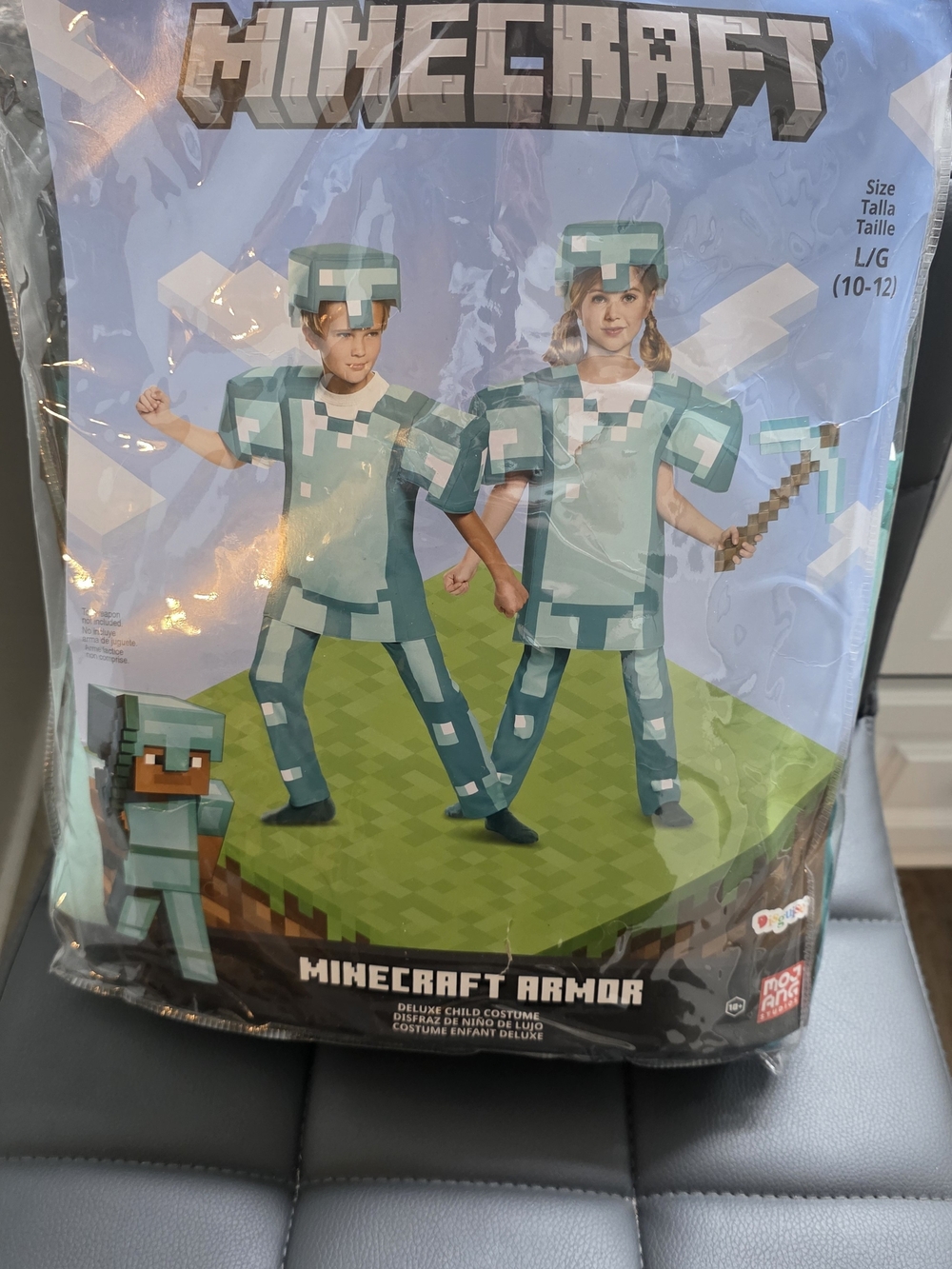 Minecraft Deluxe Diamond Armor Kids Costume Size L (10-12) - Disguise